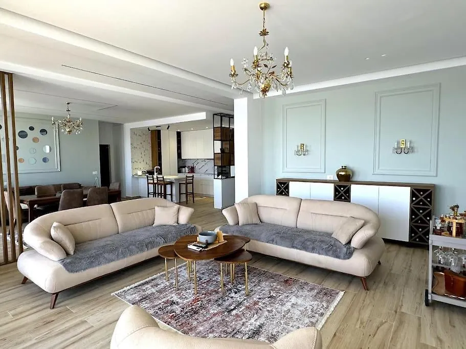 Seafront Oasis Luxury Apartment, With Sae View Sarandë 0*,