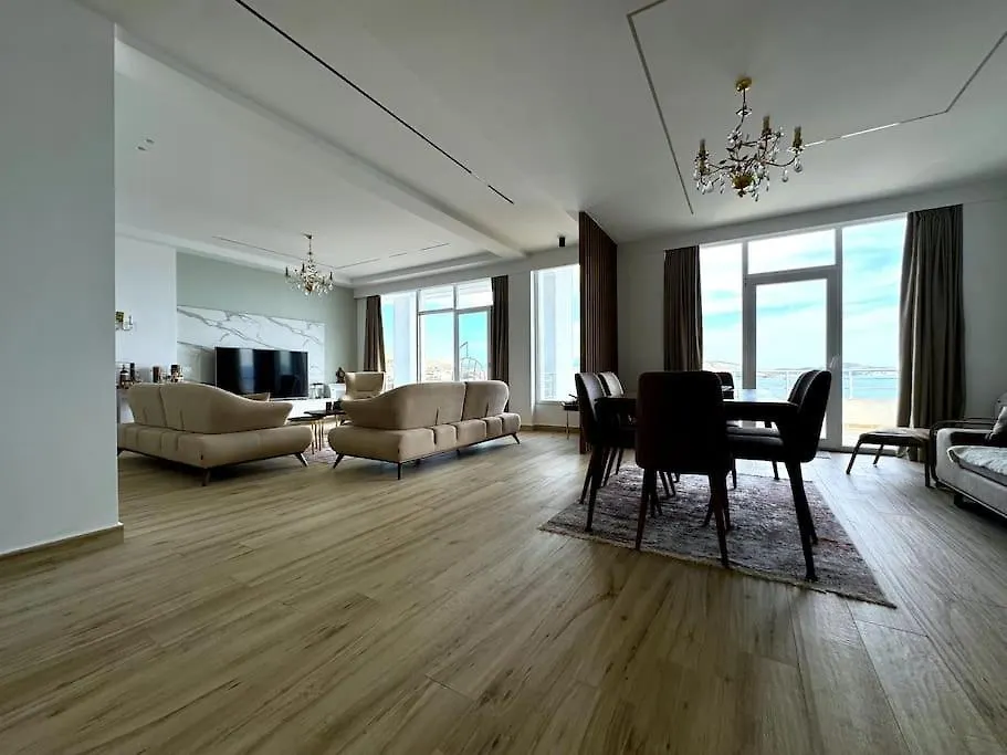 Seafront Oasis Luxury Apartment, With Sae View Sarandë 0*,