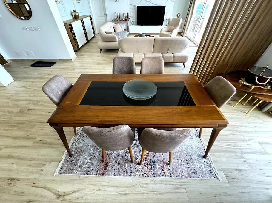 Seafront Oasis Luxury Apartment, With Sae View Sarandë Appartamento
